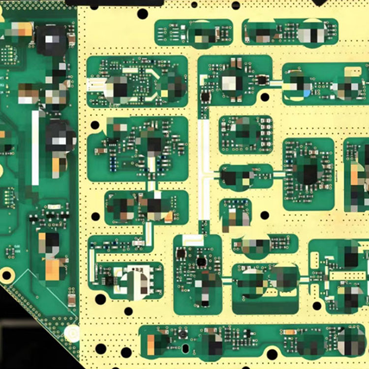W jaki sposób ciężka miedziana płytka drukowana poprawia niezawodność elektroniki dużej mocy?